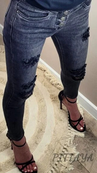 Spodnie damskie jeans z przetarciami ciemne