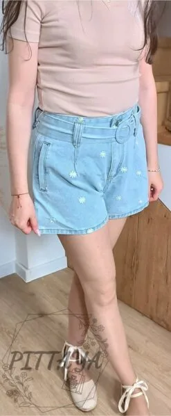 Spodenki jeansowe w stokrotki 3